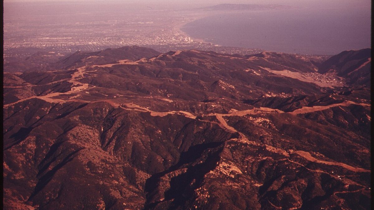 Bryson Fire Passes 100 Acres Near Malibu and Forces Evacuations as Santa Ana Winds Rise