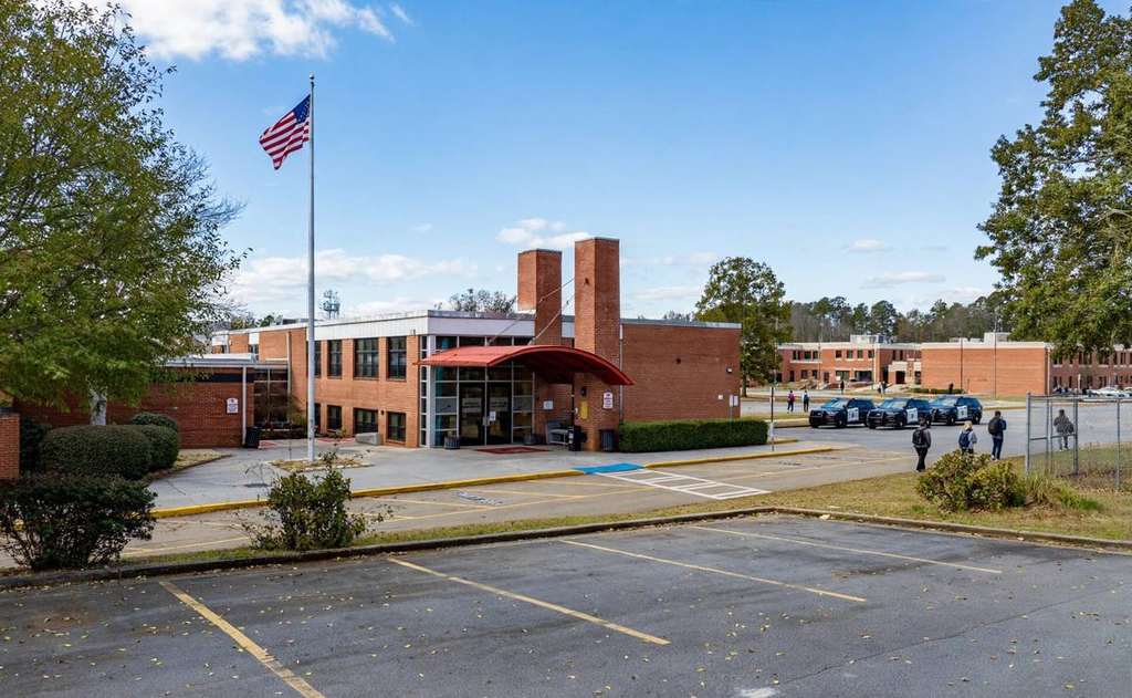 Canton, Georgia: Three Arrested in Alleged Cherokee High School Shooting Plot