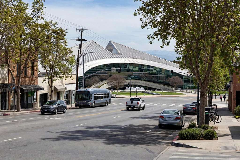 Fresno, California: Nonprofit Says It Did Not Send the AI Attack Mailers Voters Blame on It