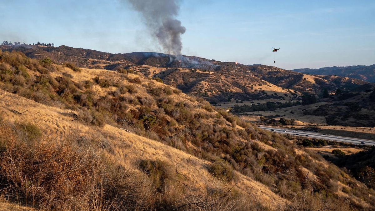 Henderson Fire Burns 1,118 Acres at Camp Pendleton, Forces Base Evacuations and a Brief I-5 Closure