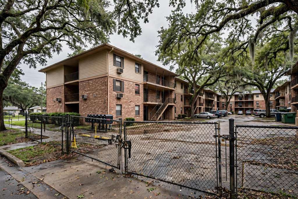 Houston, Texas : le comté demande la fermeture ou un administrateur judiciaire pour les appartements Life at Jackson Square