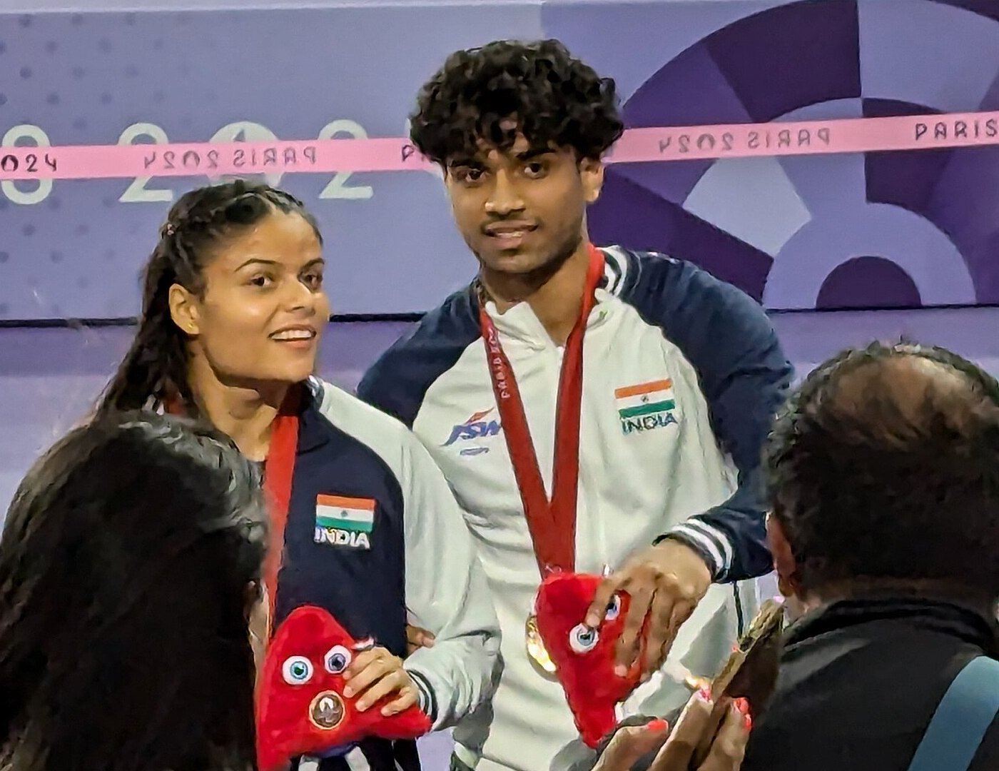 India Win Five Golds on Day 3 of the Asian Para Games as Simran Sharma Completes a Sprint Double