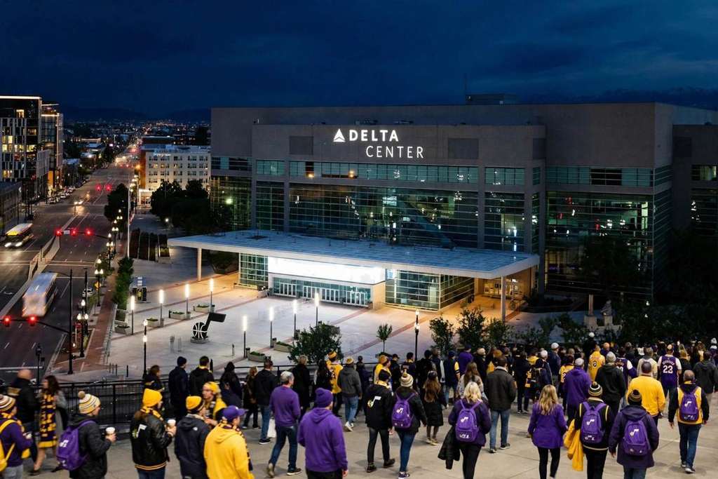 Doncic anota 52 puntos y los Lakers vencen a los Jazz 132-123 en la remontada en Salt Lake City