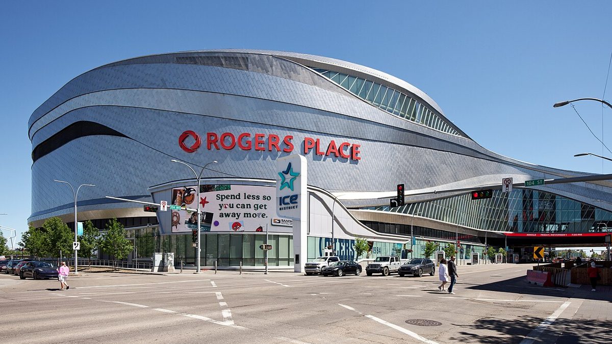 Malott met Buckley KO d'un coup de genou dans le combat principal de l'UFC Edmonton