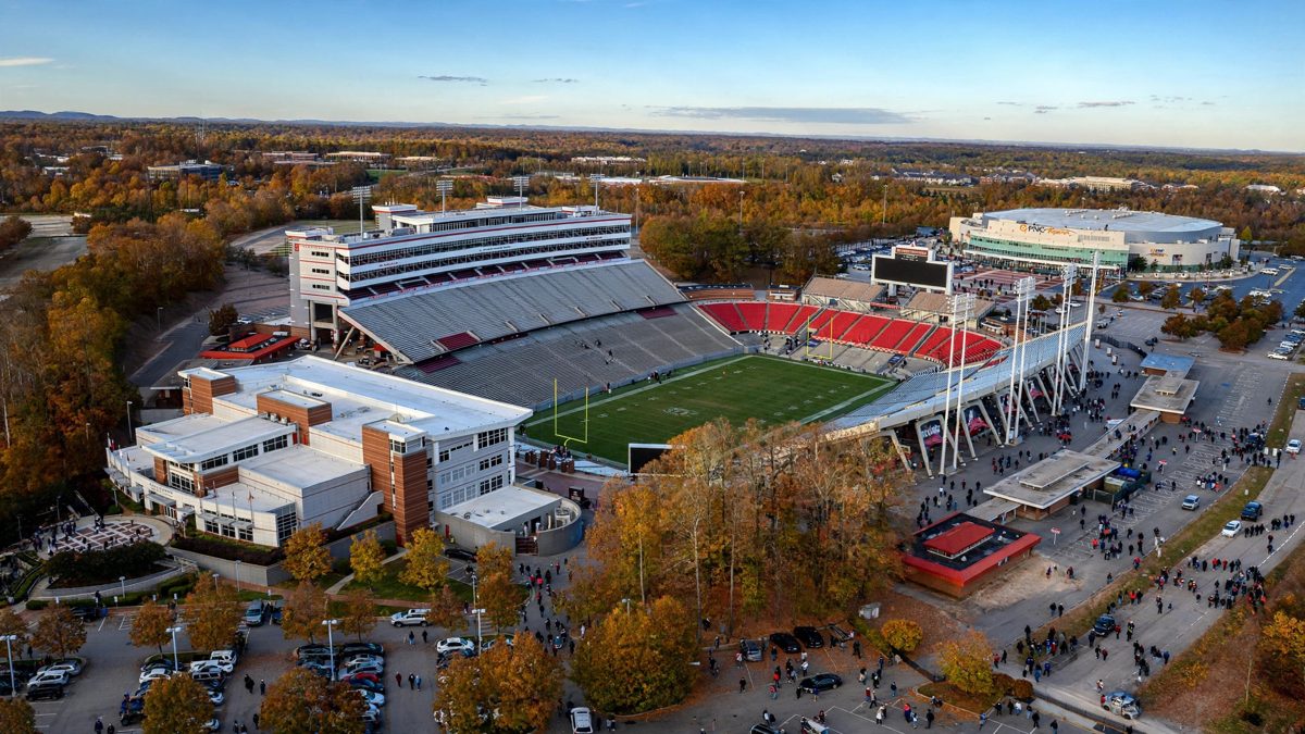 NC State licencie Dave Doeren apres 14 saisons et la defaite a Stanford