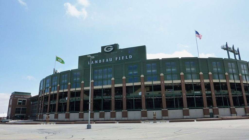 Los Packers vencen 27-19 a los Panthers el jueves por la noche con tres pases de touchdown de Love