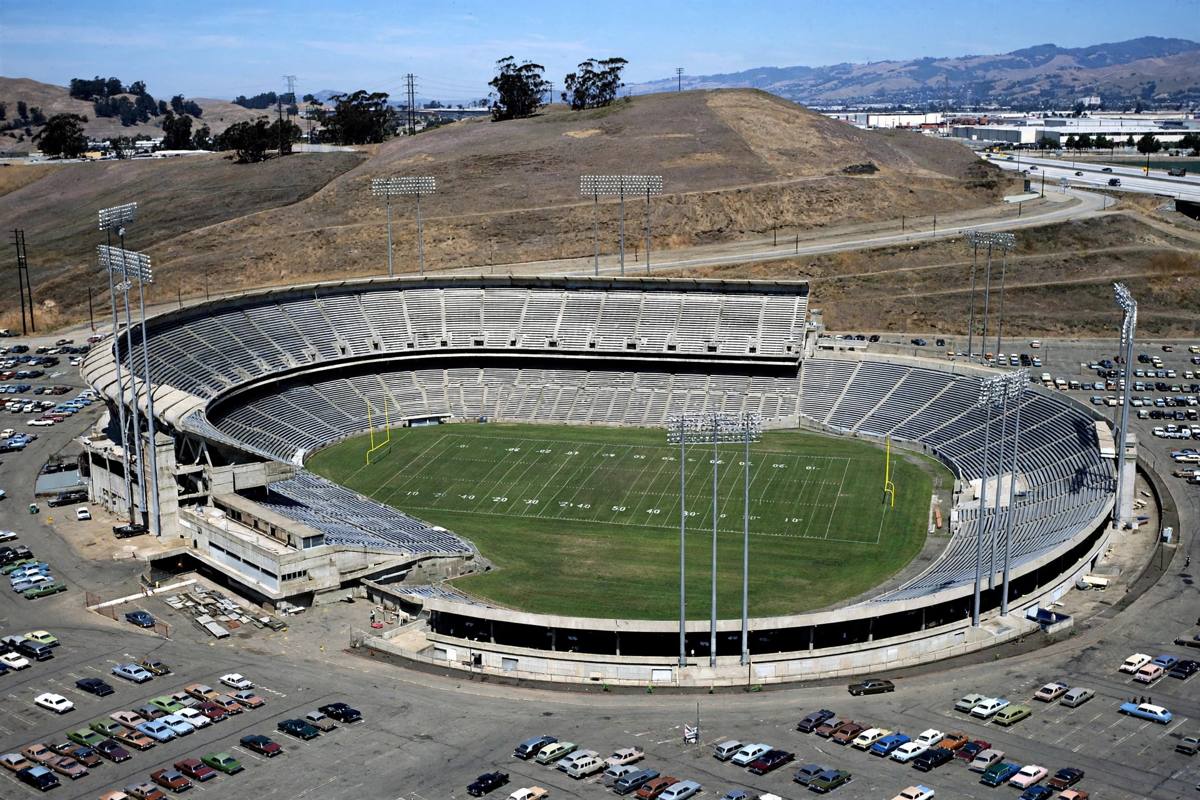 Pete Banaszak, Raiders Running Back Who Scored Twice in Super Bowl XI, Dies at 82