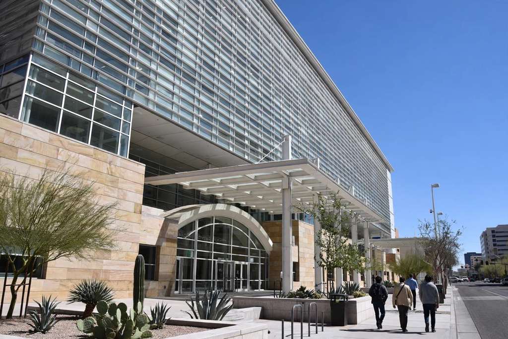 Phoenix, Arizona: अधिकारी Tyler Moldovan लाई गोली हान्ने Essa Williams लाई आजीवन कारावास