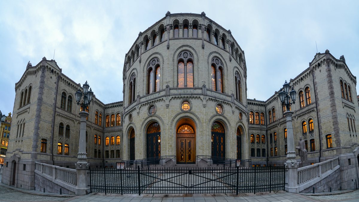 Zelenski lleva las conversaciones sobre Ucrania a Oslo, con los enviados de EE. UU. Witkoff y Kushner
